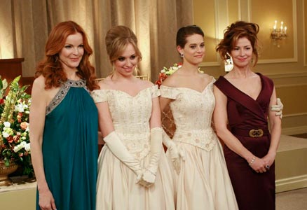 Сериал Отчаянные домохозяйки - Женская история